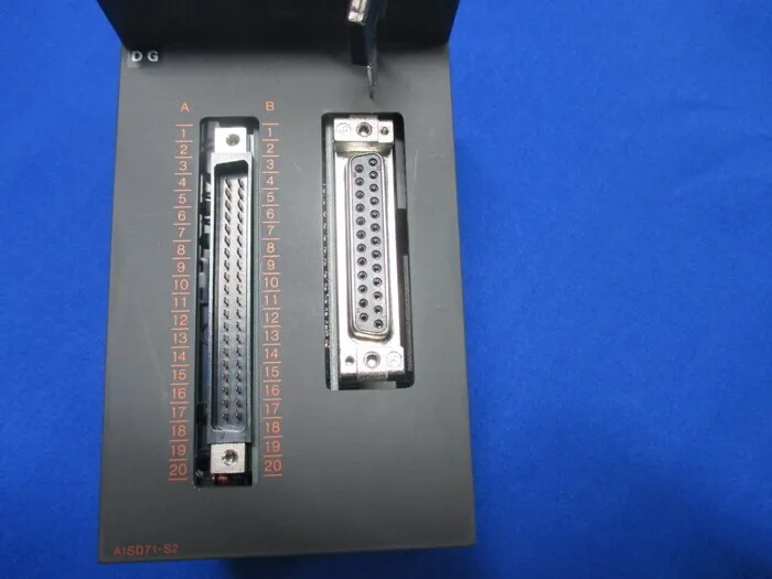 미쓰비시 전기 A1SD71-S2 시퀀서 (PLC) (위치 결정 유닛) 상세 이미지 - ASKINDEX 코리아