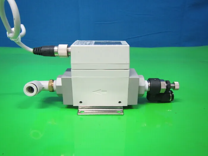 SMC PF2A710-02-07 Digital Flow Switch Detail Image - ASKINDEX Korea