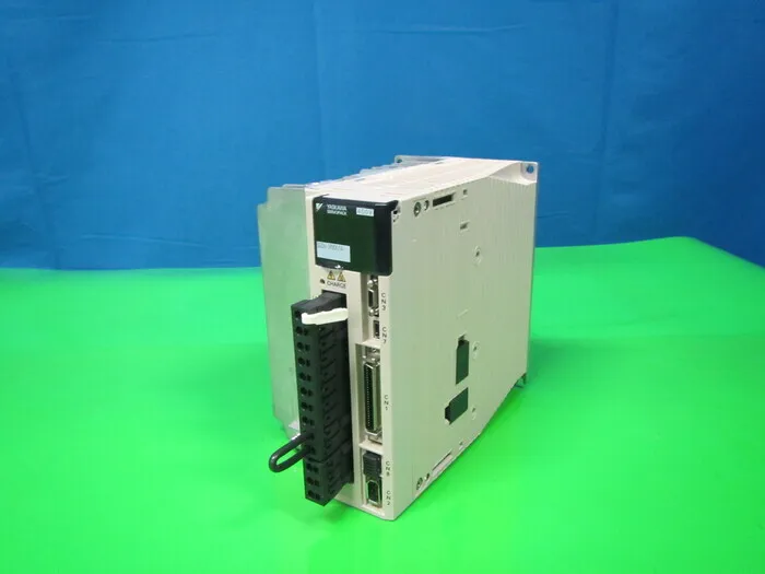 야스카와 전기 SGDV-1R9D01A 서보팩 상세 이미지 - ASKINDEX 코리아