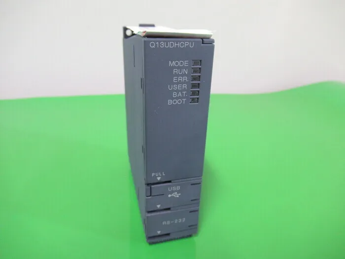 미쓰비시 전기 Q13UDHCPU 시퀀서(PLC)(CPU 유니트)