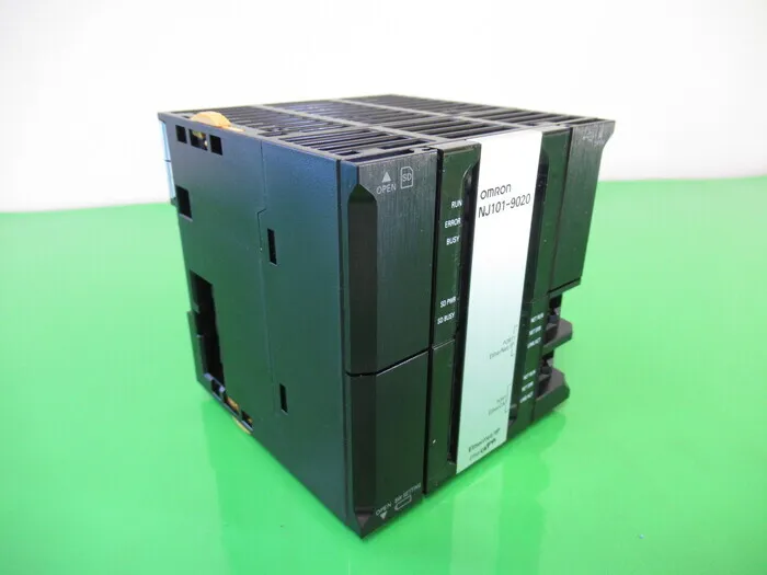 오므론 NJ101-9020 시퀀서(PLC)(CPU 유니트)