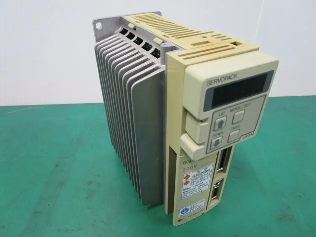 야스카와 전기 SGDA-04AP 서보 모터 드라이버