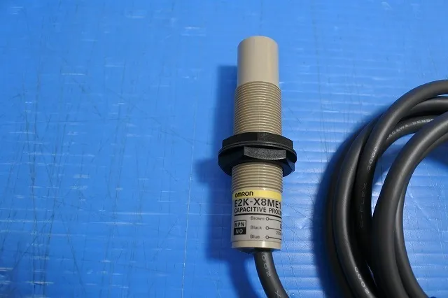 Omron E2K-X8ME1 Capacitive proximity sensor Detail Image - ASKINDEX Korea