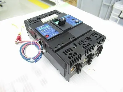 미쓰비시 전기 NV225-CW 3P 225A 누전 차단기