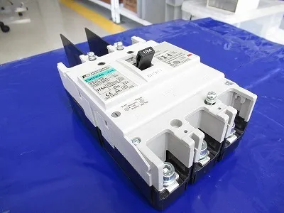 후지 전기 EW250EAG 3P 175A 누전 차단기