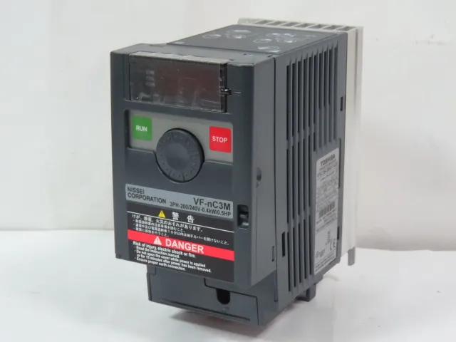 미쓰비시 VFNC3M-2004PY-A30 0.4KW-1.0KVA-0.5HP 인버터