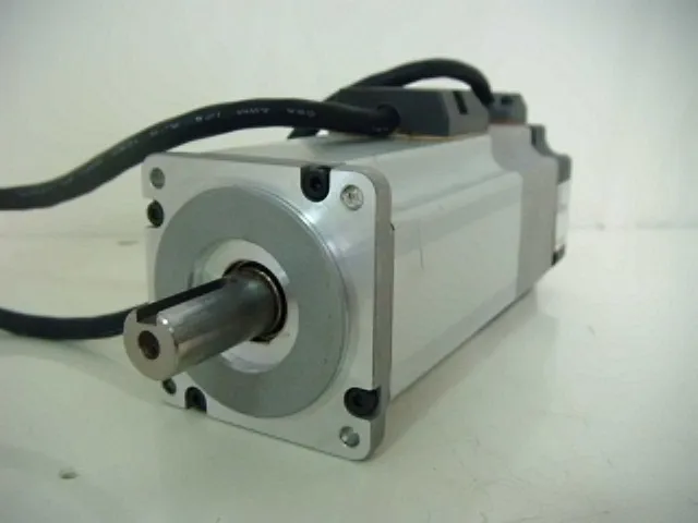 파나소닉 MHMD042P1T AC 서보 모터