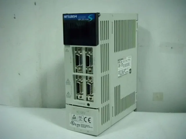 미쓰비시 MR-J2S-10A1-PY091 AC 서보 드라이버