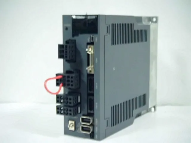 미쓰비시 MR-J3W-22B AC 서보 드라이버