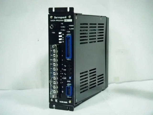 야스카와 CACR-PR02AA4AH AC 서보 드라이버