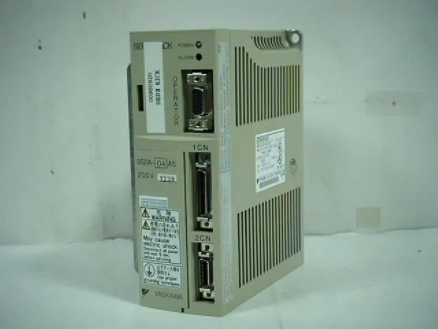 야스카와 SGDA-04ASY238 AC 서보 드라이버