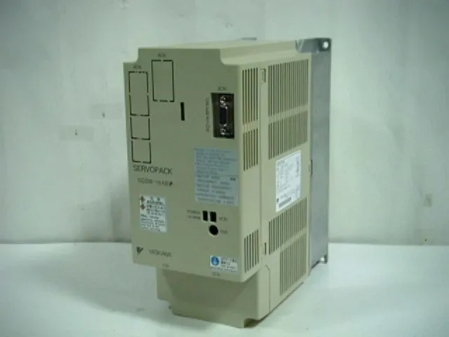 야스카와 SGDB-15ADP AC 서보 드라이버