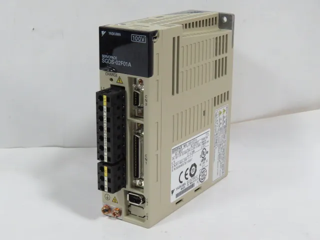 야스카와 SGDS-02F01A AC 서보 드라이버