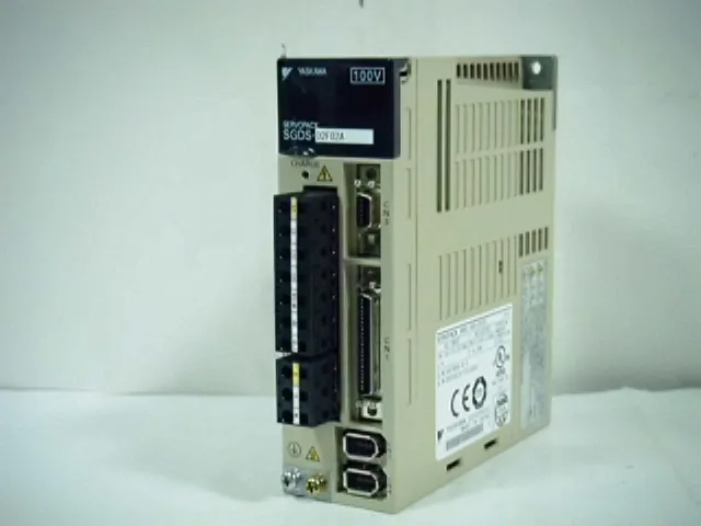 야스카와 SGDS-02F02A AC 서보 드라이버 상세 이미지 - ASKINDEX 코리아