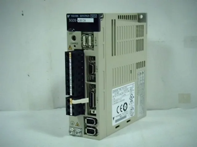 야스카와 SGDS-A3B12A AC 서보 드라이버
