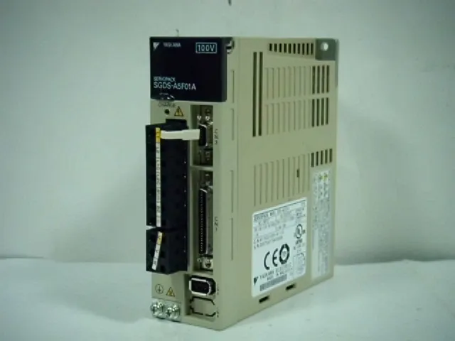 야스카와 SGDS-A5F01A AC 서보 드라이버