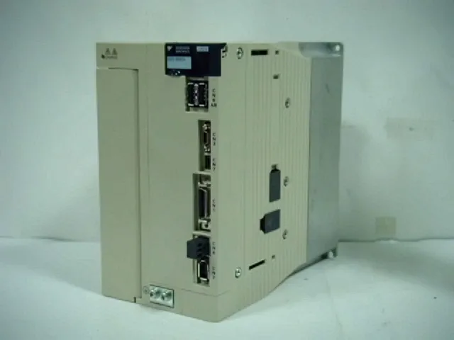 야스카와 SGDV-180A15A AC 서보 드라이버