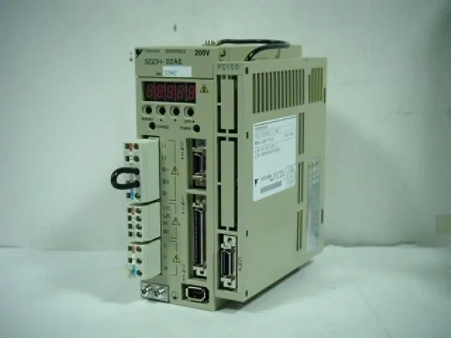 Yasukawa SGDH-02AE AC Servo Driver Detail Image - ASKINDEX Korea