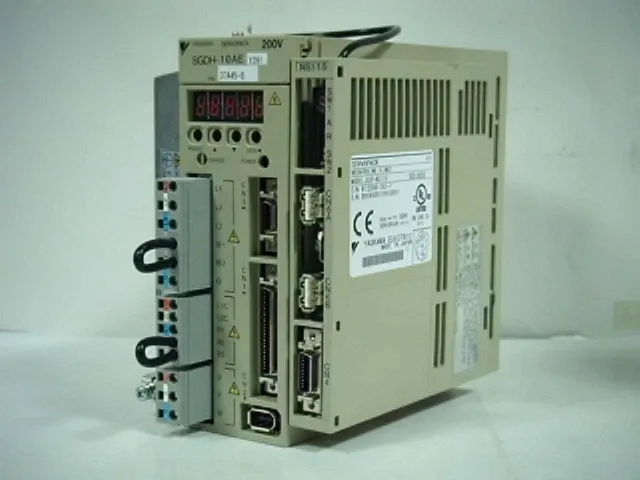 야스카와 SGDH-10AEY291 AC 서보 드라이버