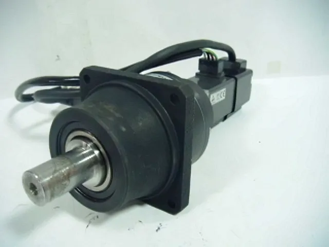 미쓰비시 HC-KFS13G2 + AC 서보 모터