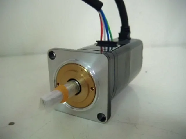 야스카와 SGM-A3B312 AC 서보 모터