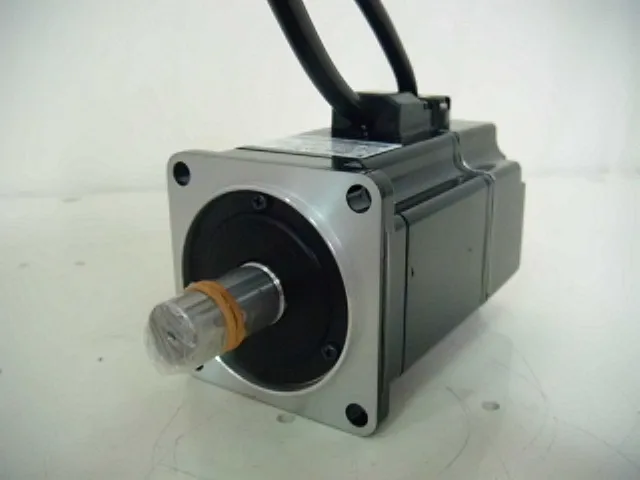야스카와 SGMAH-02A1A21 AC 서보 모터