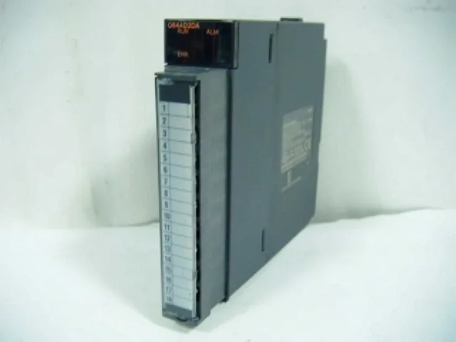 미쓰비시 Q64AD2DA PLC