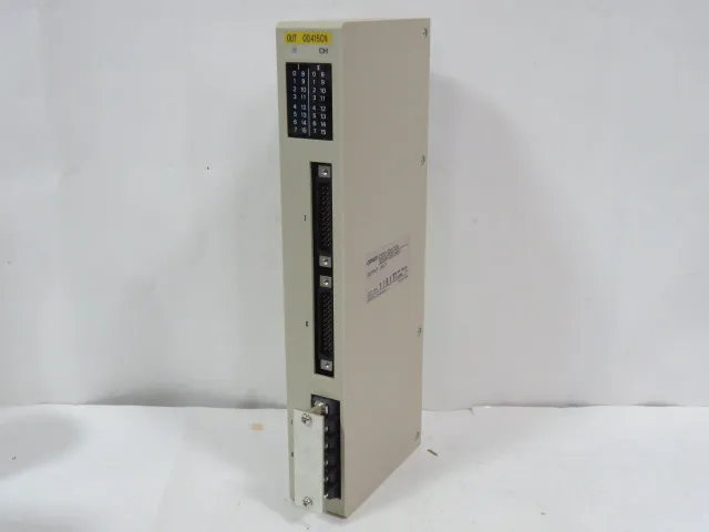 오므론 C500-OD415CN 출력 유닛
