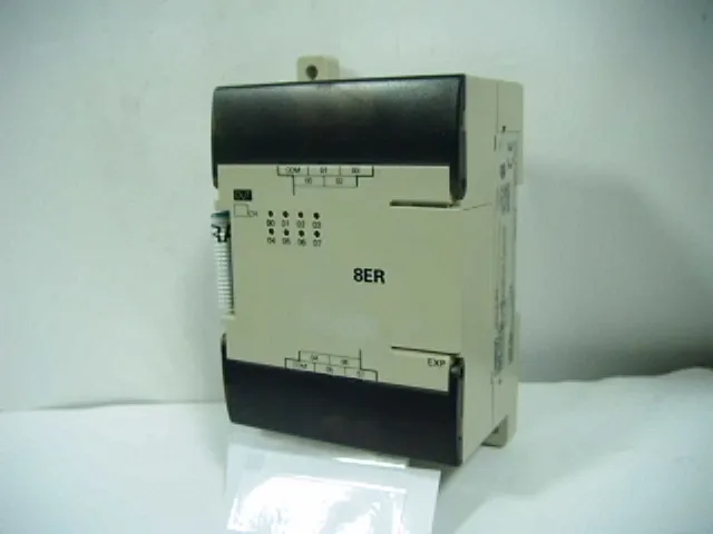 오므론 CPM1A-8ER 출력 유닛