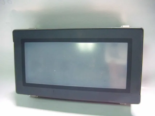 Keyence VT3-W4TA 터치 패널