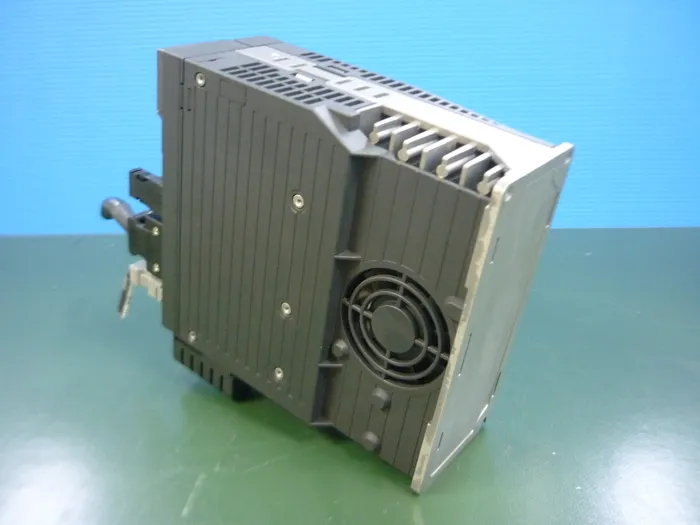 Keyence SV-075L2 AC Servo System Detail Image - ASKINDEX Korea