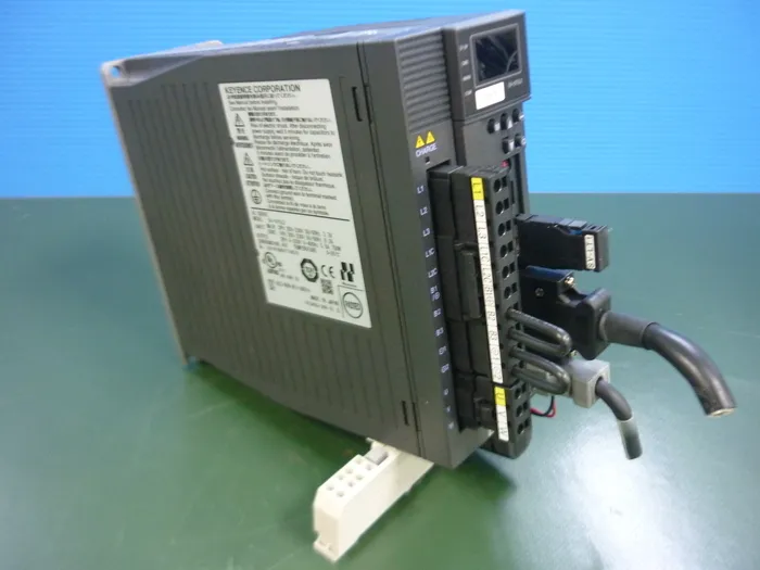 Keyence SV-075L2 AC 서보 시스템