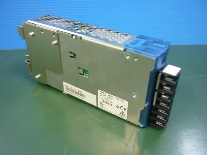 오므론 S8VM-10024CD DC 전원 공급 장치(24V)