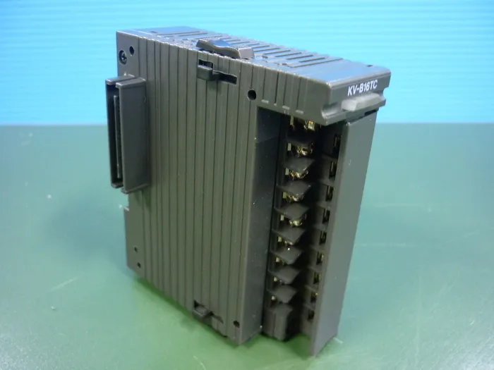 Keyence KV-B16TC 시퀀서(PLC)