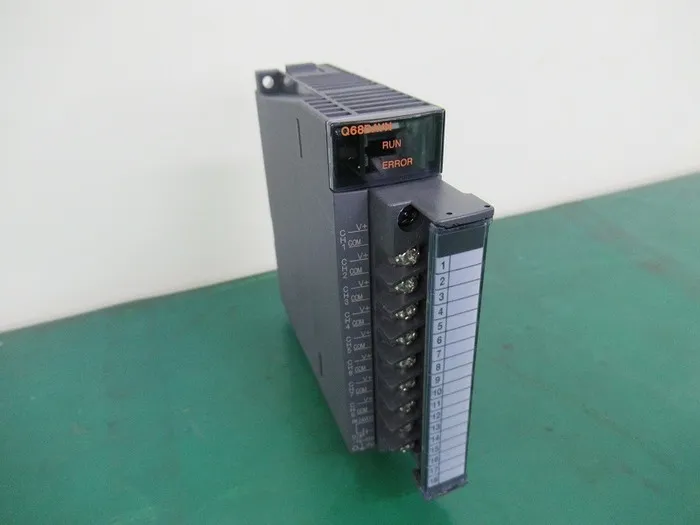 Mitsubishi Q68DAVN Sequencer (PLC) (analog/digital conversion unit) Detail Image - ASKINDEX Korea