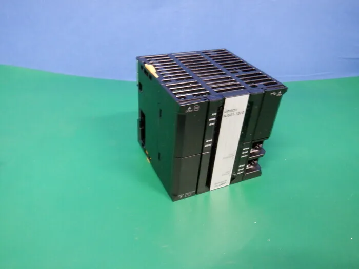 오므론 NJ501-1320 시퀀서(PLC)(CPU 유니트)