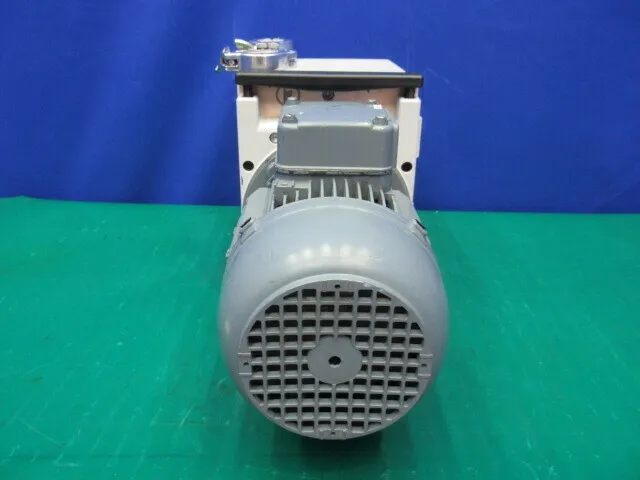 라이볼트 Trivac S25B 진공 펌프(로터리) 상세 이미지 - ASKINDEX 코리아