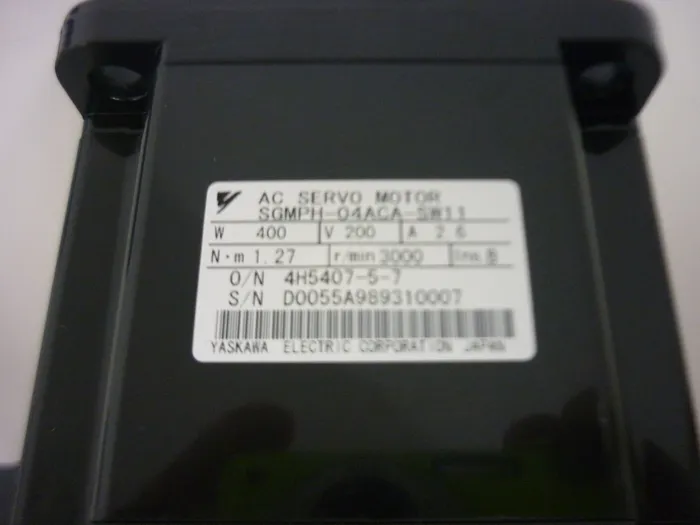 야스카와 전기 SGMPH-04ACA-SW11 AC 서보 모터 상세 이미지 - ASKINDEX 코리아