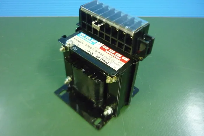 Kasuga Electric DVSC30AE41 Single-phase compound transformer Detail Image - ASKINDEX Korea