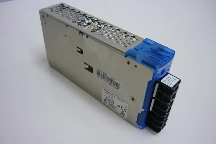 오므론 S8VM-10024C DC 전원 공급 장치(24V)