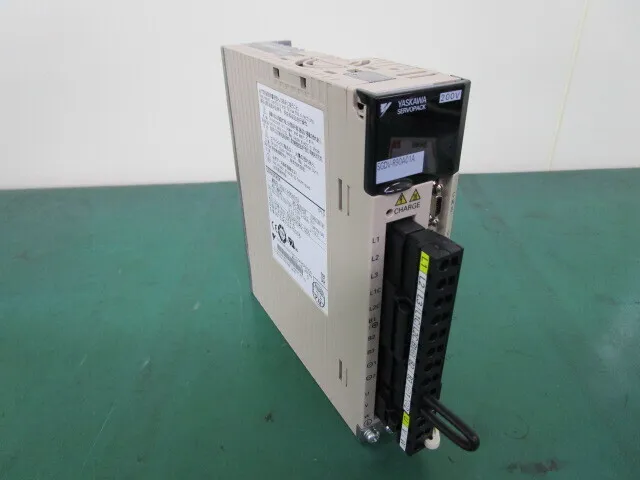 야스카와 전기 SGDV-R90A01A 서보 드라이버