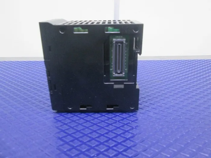 Keyence KV-7300 PLC Detail Image - ASKINDEX Korea