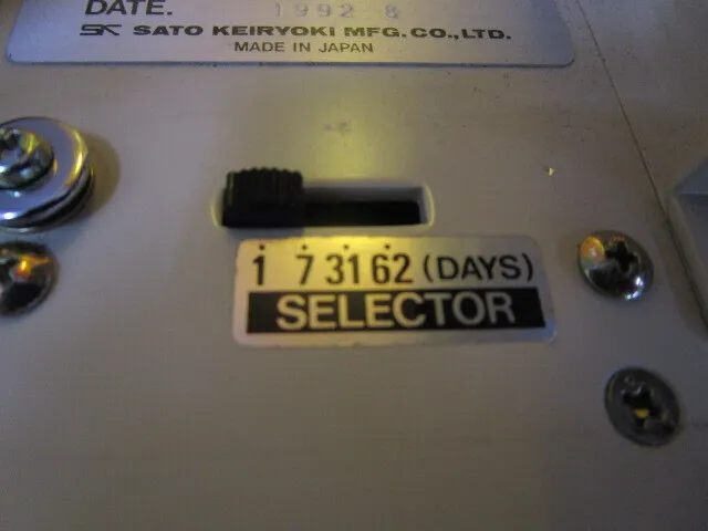 Sato Measuring Instrument Manufacturing Co., Ltd. R-704 Thermometer and hygrometer Detail Image - ASKINDEX Korea