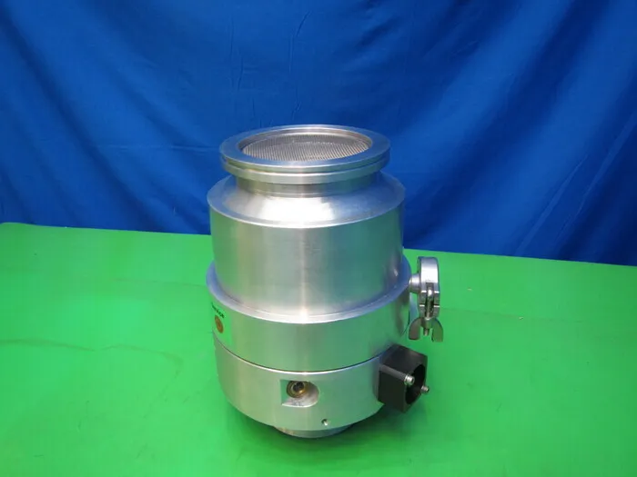 라이볼트 TURBOVAC361 터보 분자 펌프