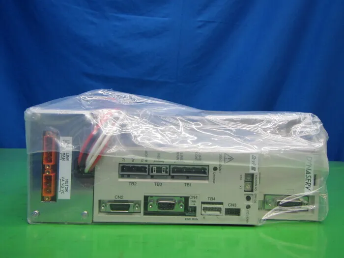 야스카와 전기 UR5BP3-030N-1KC-2P1-Z/CN/Z/08011 DD 서보 드라이버 상세 이미지 - ASKINDEX 코리아