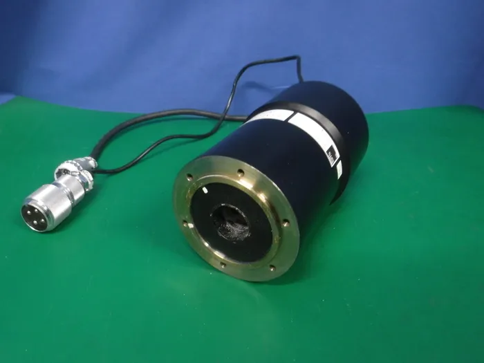 요코가와 전기 DB5C-015G-2B9A4G2-005-7273/CE 서보 모터 상세 이미지 - ASKINDEX 코리아