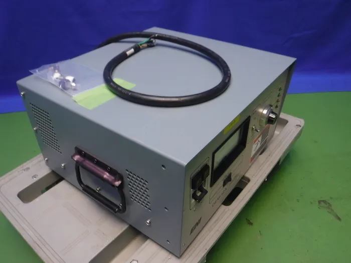  OEM-12A-21041-51 RF 전원 공급 장치