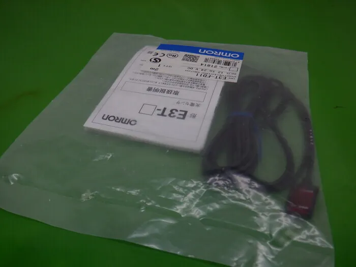 Omron E3T-FD11 2M Photoelectric sensor (diffuse reflection type) Detail Image - ASKINDEX Korea