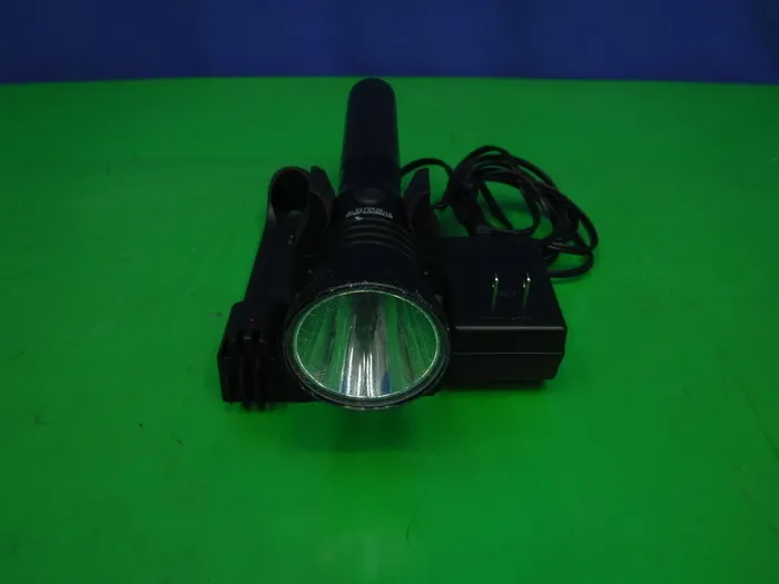 Streamlight  Stinger (LED) Detail Image - ASKINDEX Korea