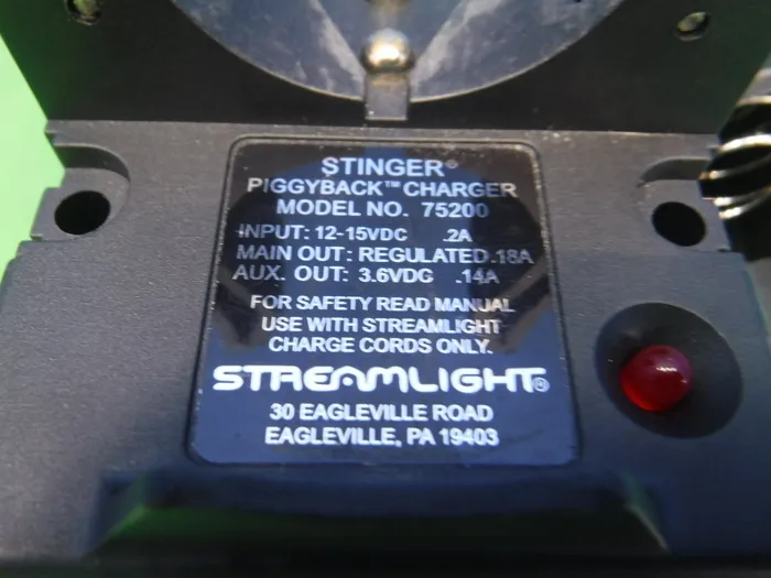 Streamlight  Stinger (LED) Detail Image - ASKINDEX Korea